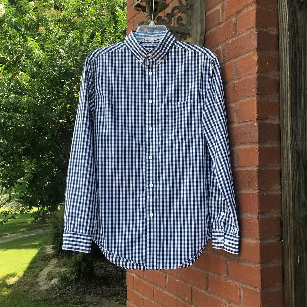 Merona-Classic Fit- Size Small